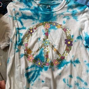 floral peace sign tye die tee